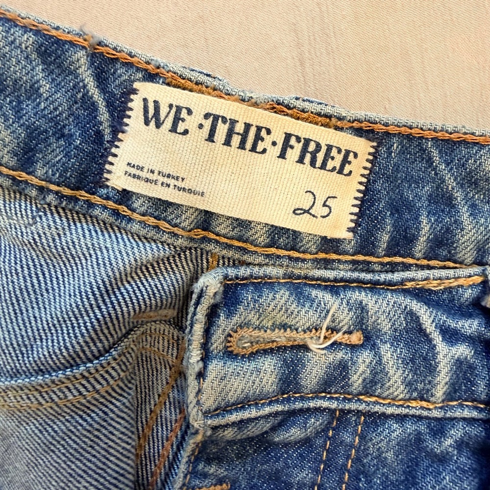 We The Free Light Free People Barrel leg Jeans - Picture 2 of 4